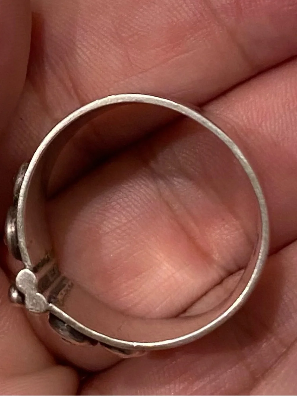 Sterling Silver Textured Circle Statement Ring - Silver